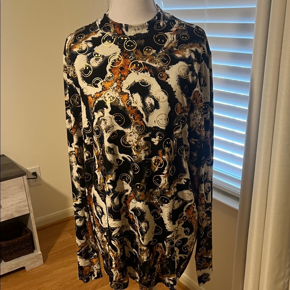 Abstract Swirl Smiley Face Long Sleeve Top - Black, White & Brown